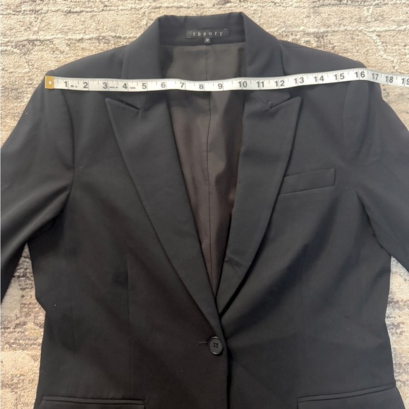 Chic Theory Classic elegant  Black Suit schoolboy Jacket quiet luxury size 12. - Picture 8 of 11